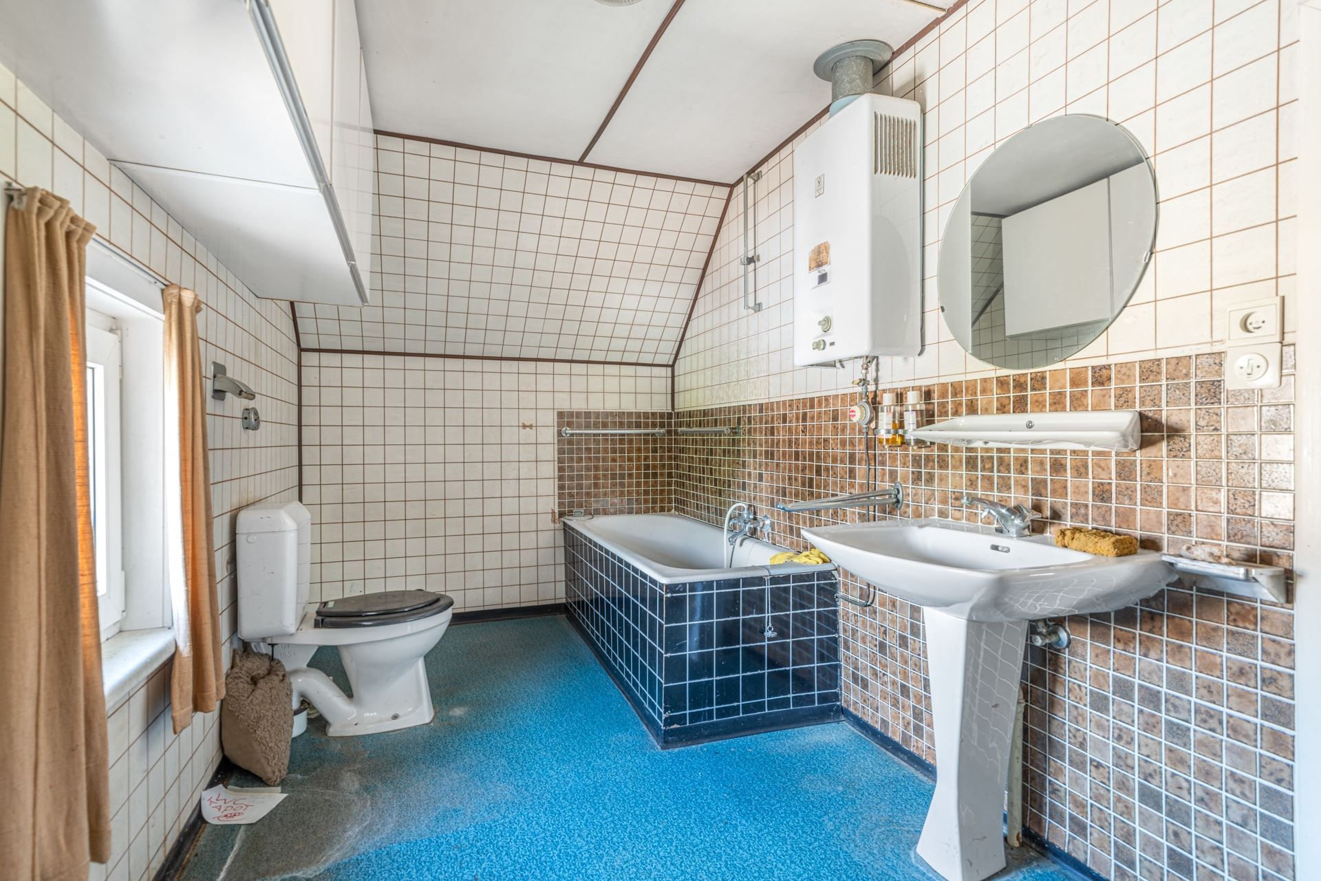 Unieke eigendom te koop met twee woningen en loods te Zingem foto 17