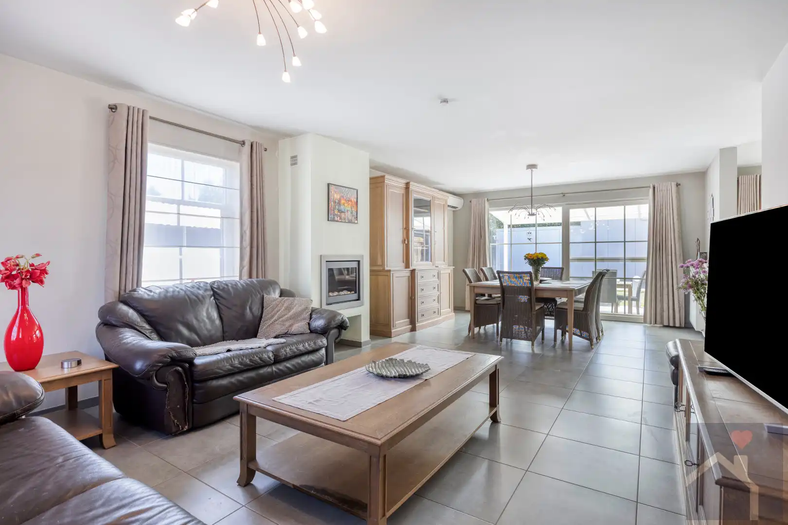 🐴 WONEN MET JE PAARDEN AAN HUIS? DIT IS ER ÉÉN OM TE BEKIJKEN! 🏡 foto 7