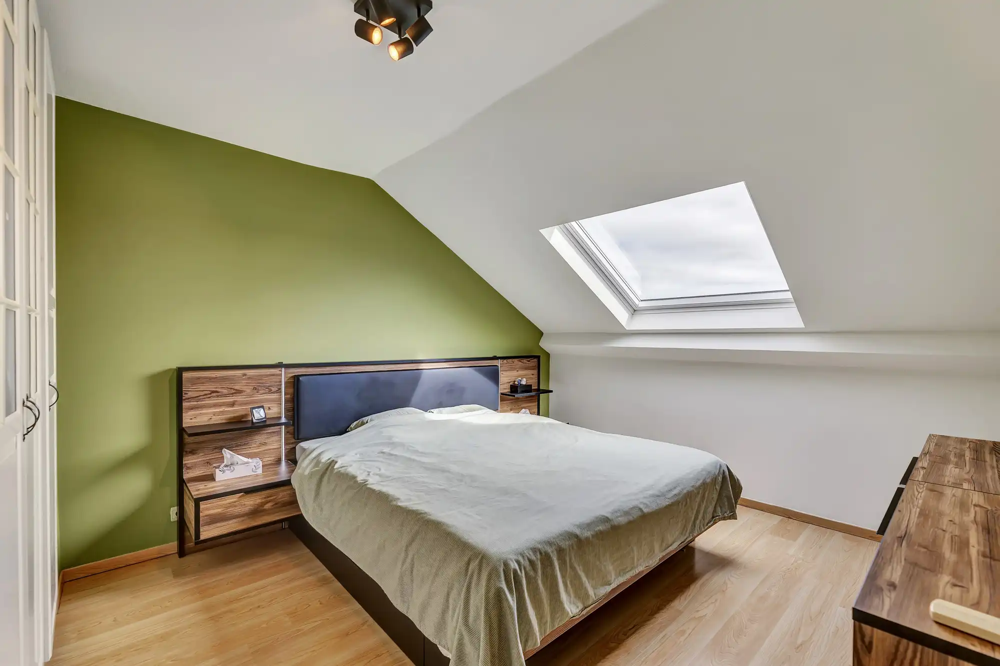 Gezellig dakappartement met autostaanplaats foto 13