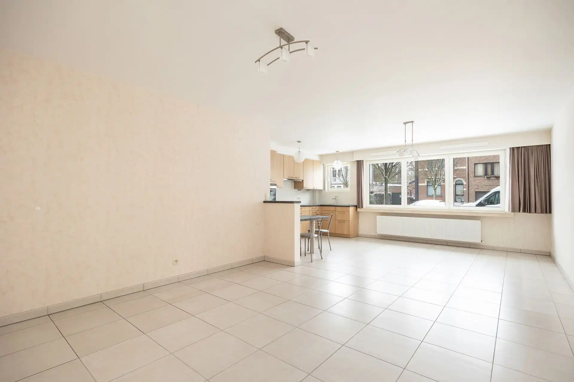 Gelijkvloersappartement met grote tuin & garage foto 3