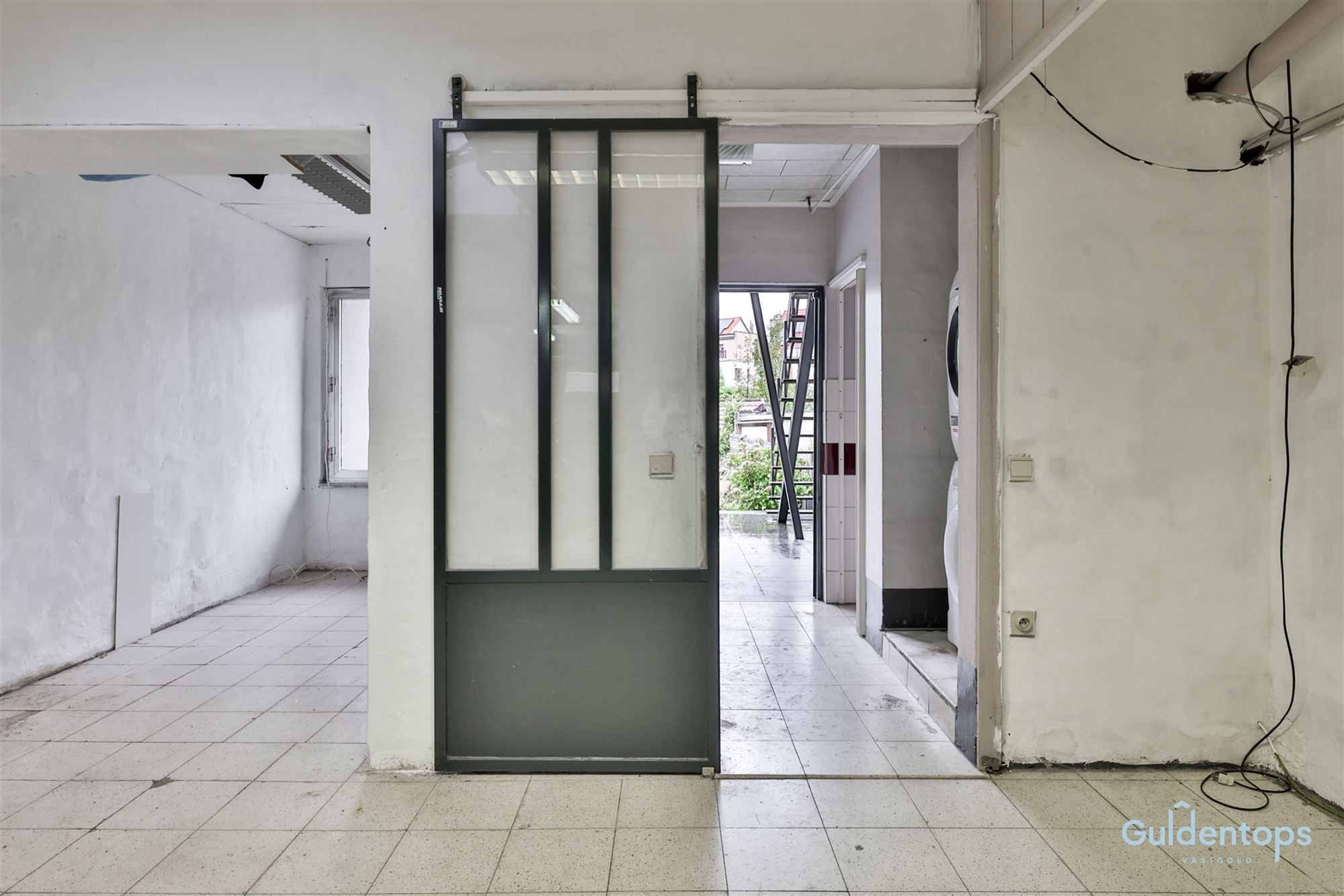 Instapklare woning op mooie en rustige locatie foto 18