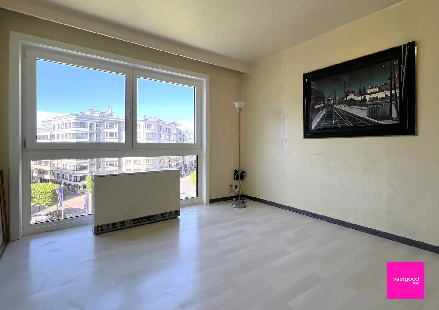 Lichtrijk hoekappartement met 2 slaapkamers en terras, hart van Oostende foto 10