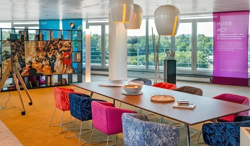 Kantoorruimte te huur in Rubens Building in Berchem foto 11