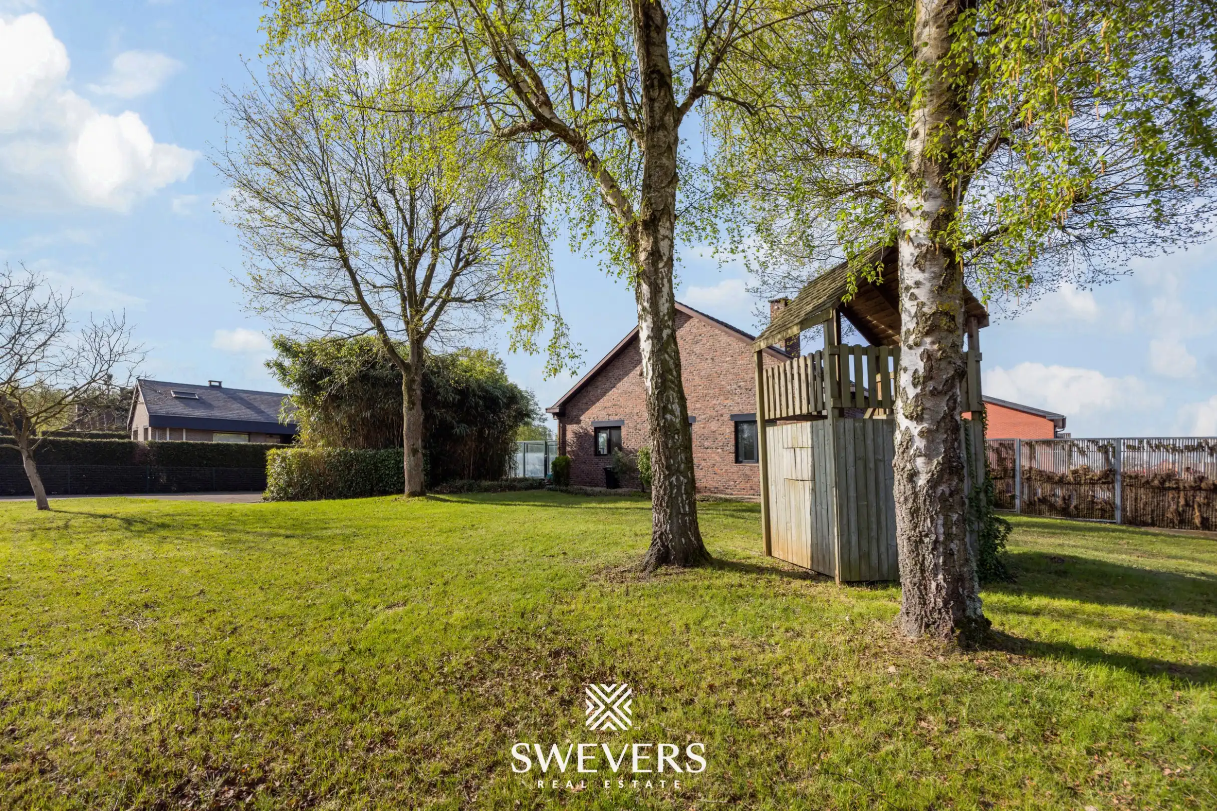 Ruime open bebouwing met 5 slaapkamers en grote tuin in Diepenbeek foto 34