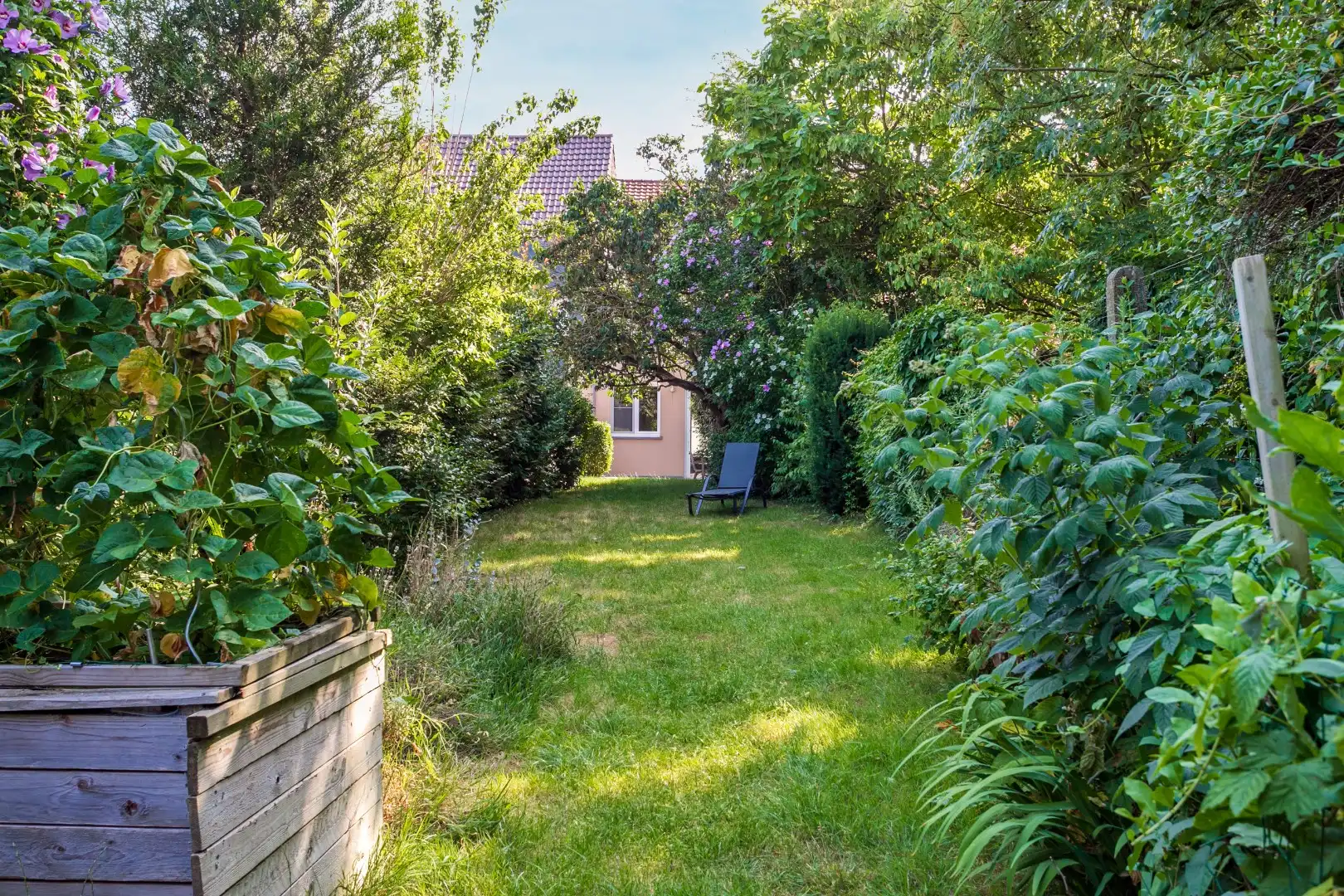 Instapklare woning met 3 slpk, oprit en tuin te Halle foto 13