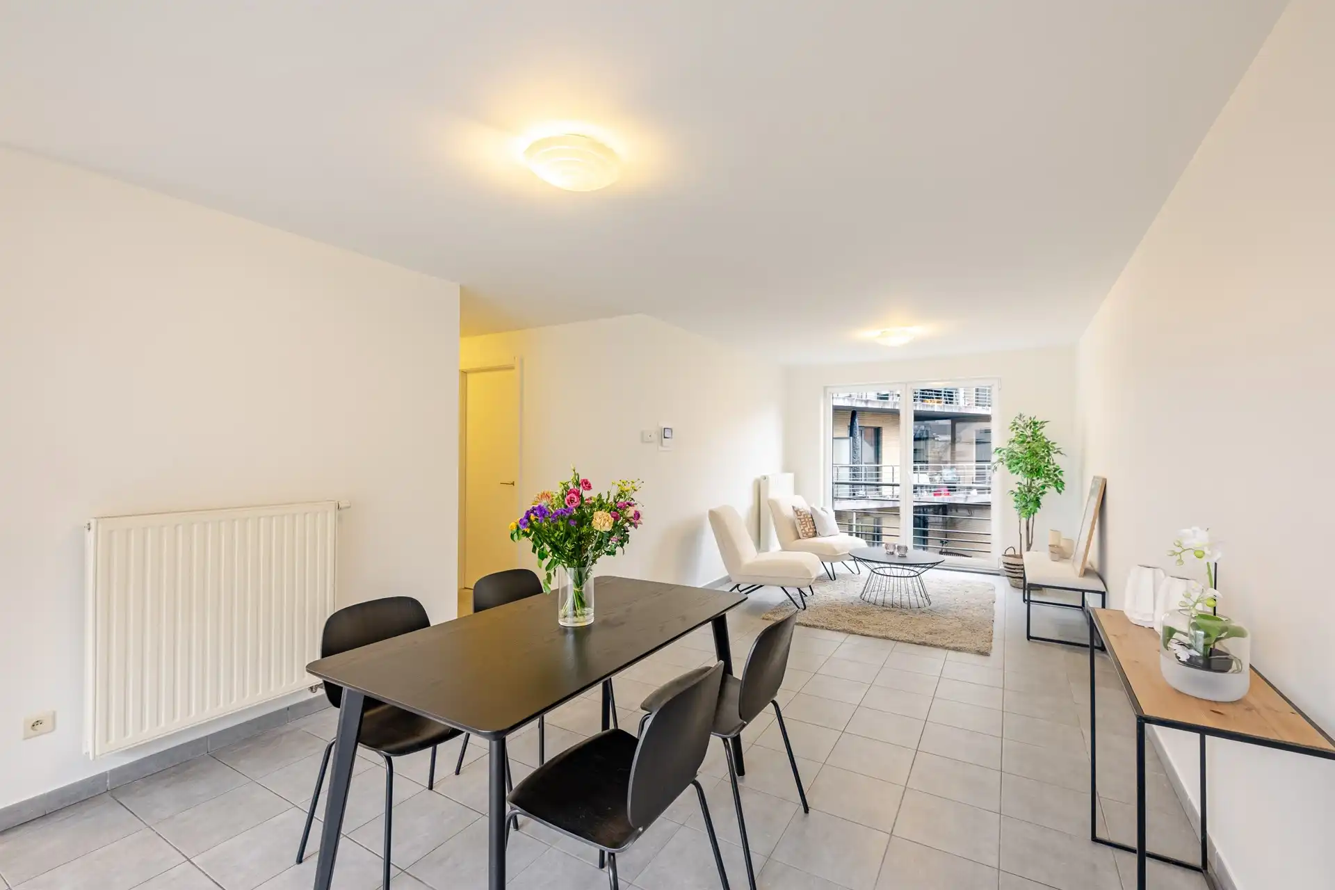 Praktisch ingedeeld appartement met twee slaapkamers op centrale ligging te Aalst foto 5