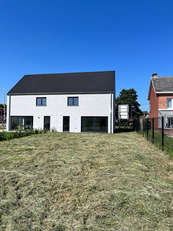 Instapklare Nieuwbouwwoning te Blaasveld foto 16