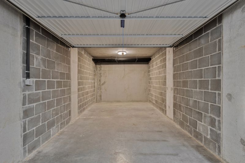 NABIJ CENTRUM NAZARETH, MODERN APPARTEMENT MET GARAGEBOX EN AUTOSTAANPLAATS foto 14