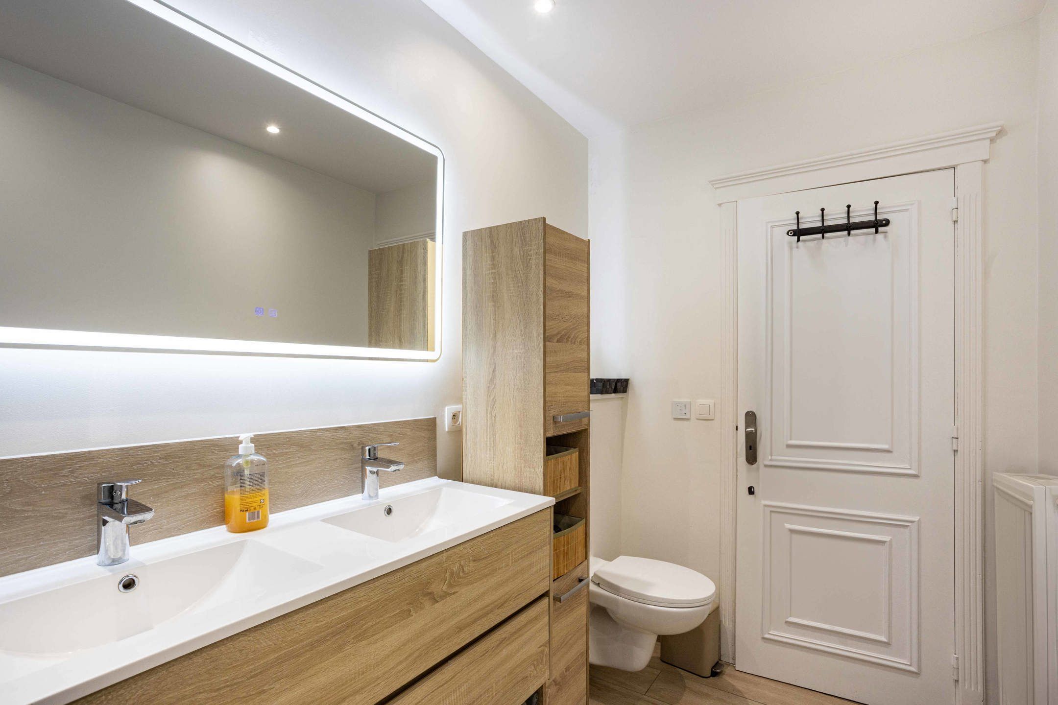 Alleenstaande villa met garage residentiële wijk te Ronse foto 17