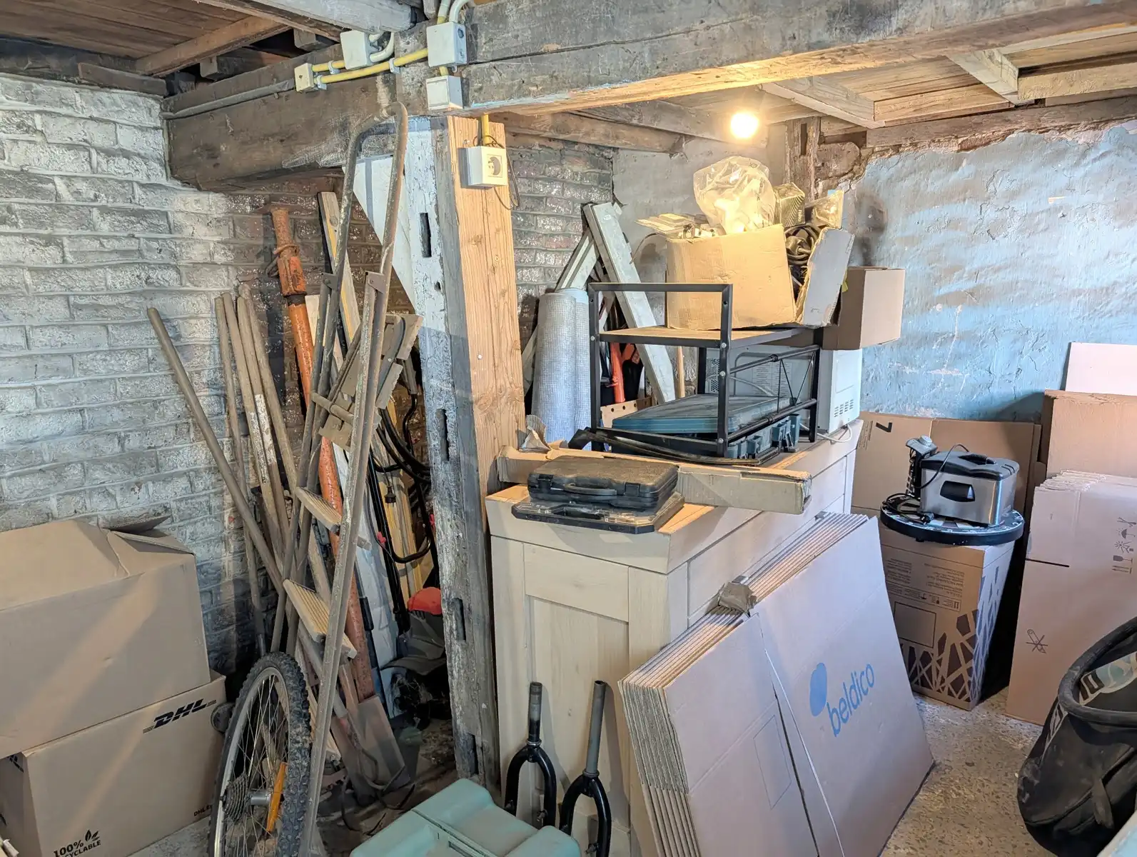 Te renoveren woning met potentieel in een doodlopende straat foto 18