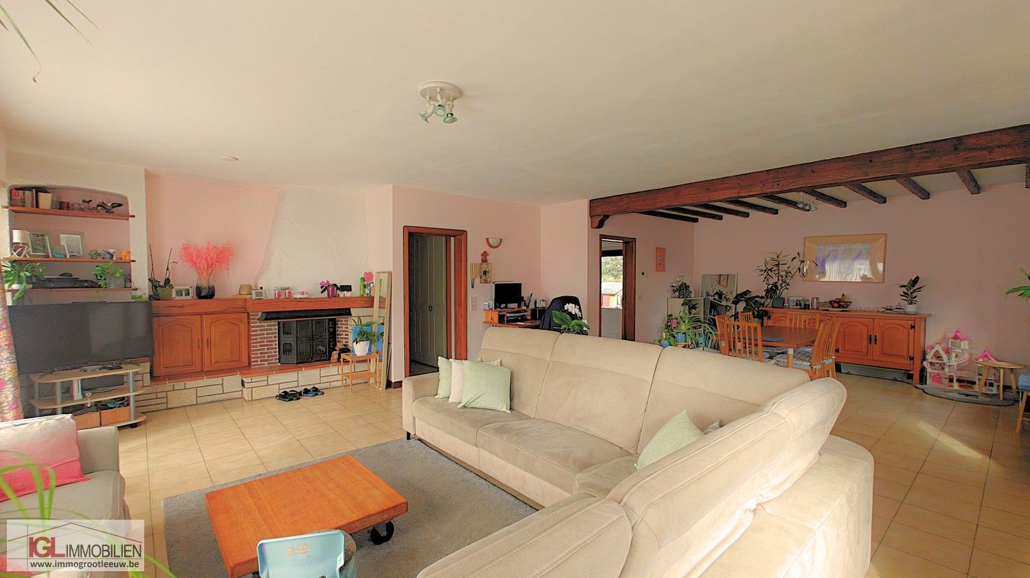 Handelspand op topliging met optimale zichtbaarheid langsheen Bergensesteenweg met veel parking en twee woongelegenheden! foto 19