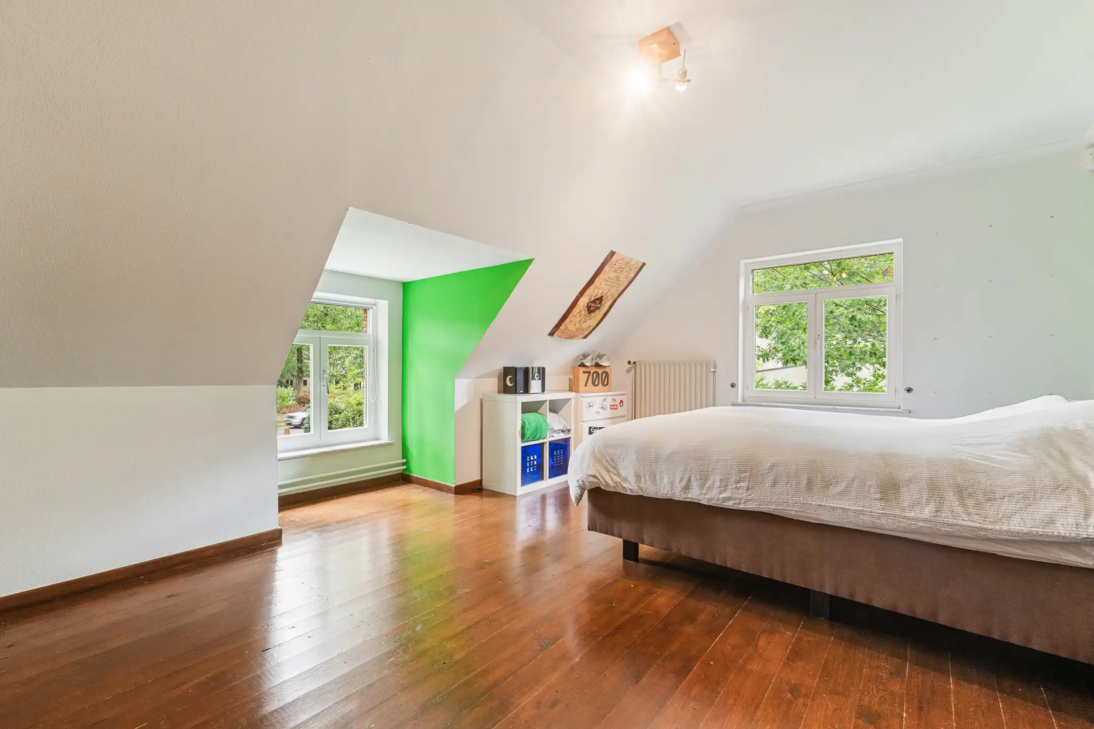 Ruime villa in bosrijke omgeving op een perceel van ca. 3.320m² met zwembad foto 24