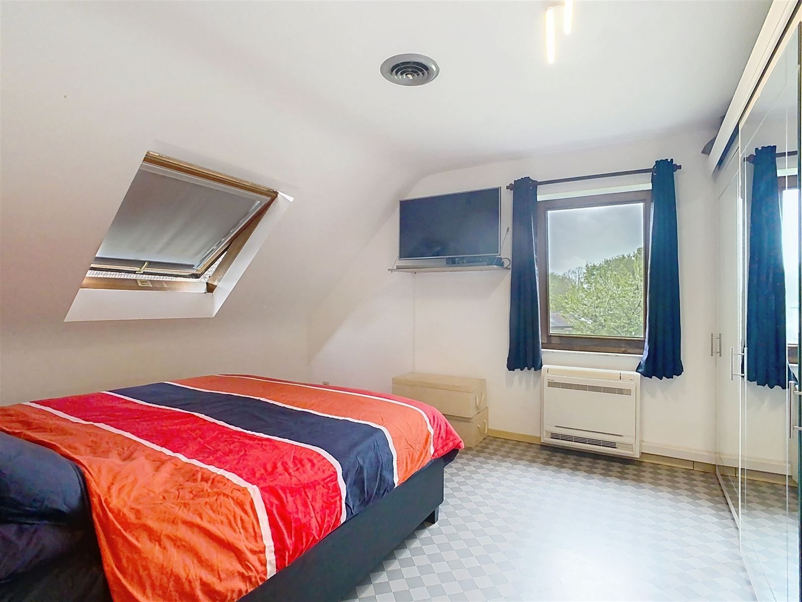Mooie woning, 3 slpks, terrassen, jacuzzi, tuin, 10a 82ca foto 26
