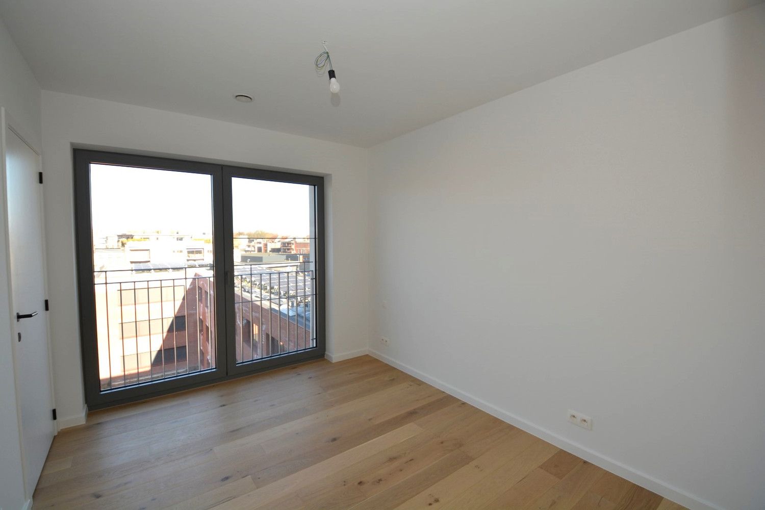 NIEUWBOUWAPP. MET 2 SLK, TERRAS EN PARKING! foto 10