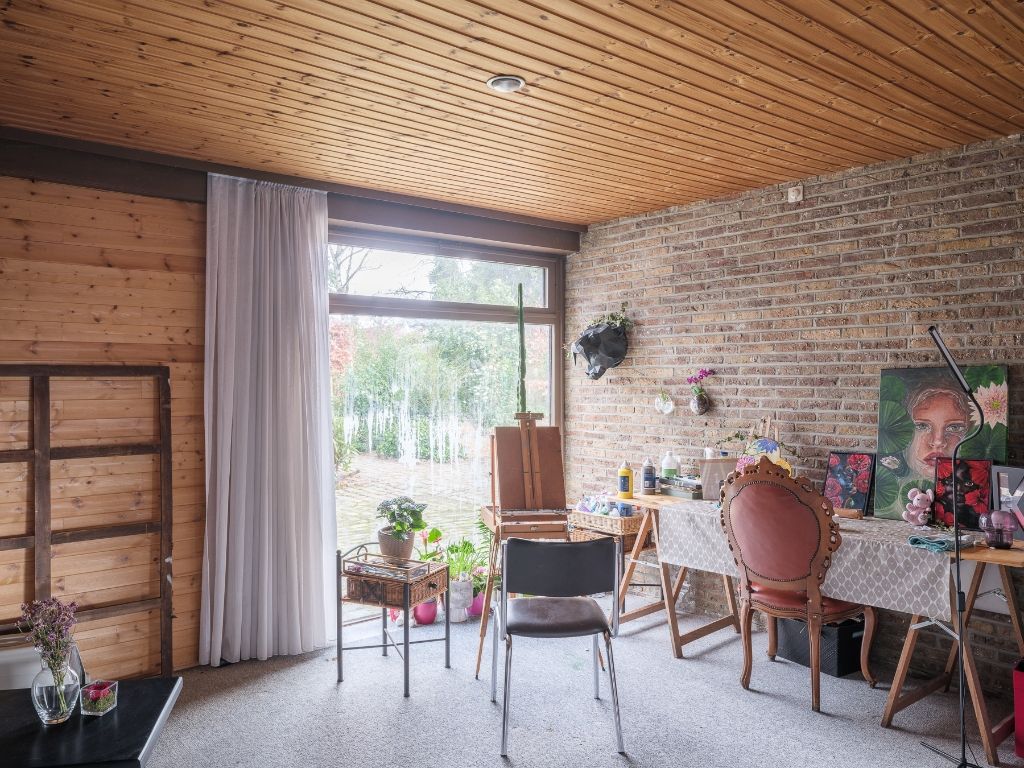Merelbeke – Op te frissen, ruime architecturale woning (bvo 396 m2) met polyvalente mogelijkheden en bovengelegen zorgwoning op een groen perceel van 1.294m2. foto 12