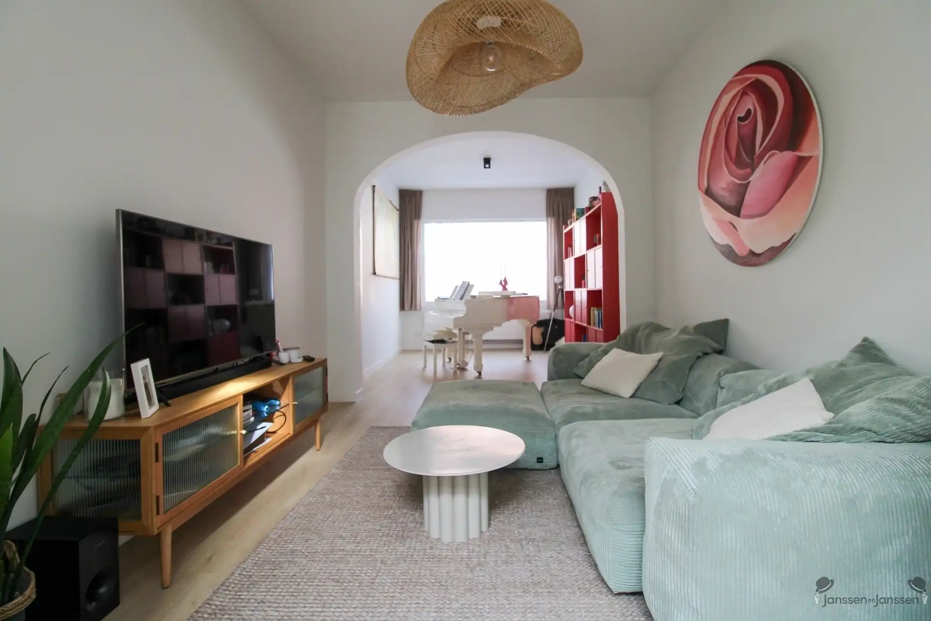 Instapklare en karaktervolle woning nabij centrum  foto 6