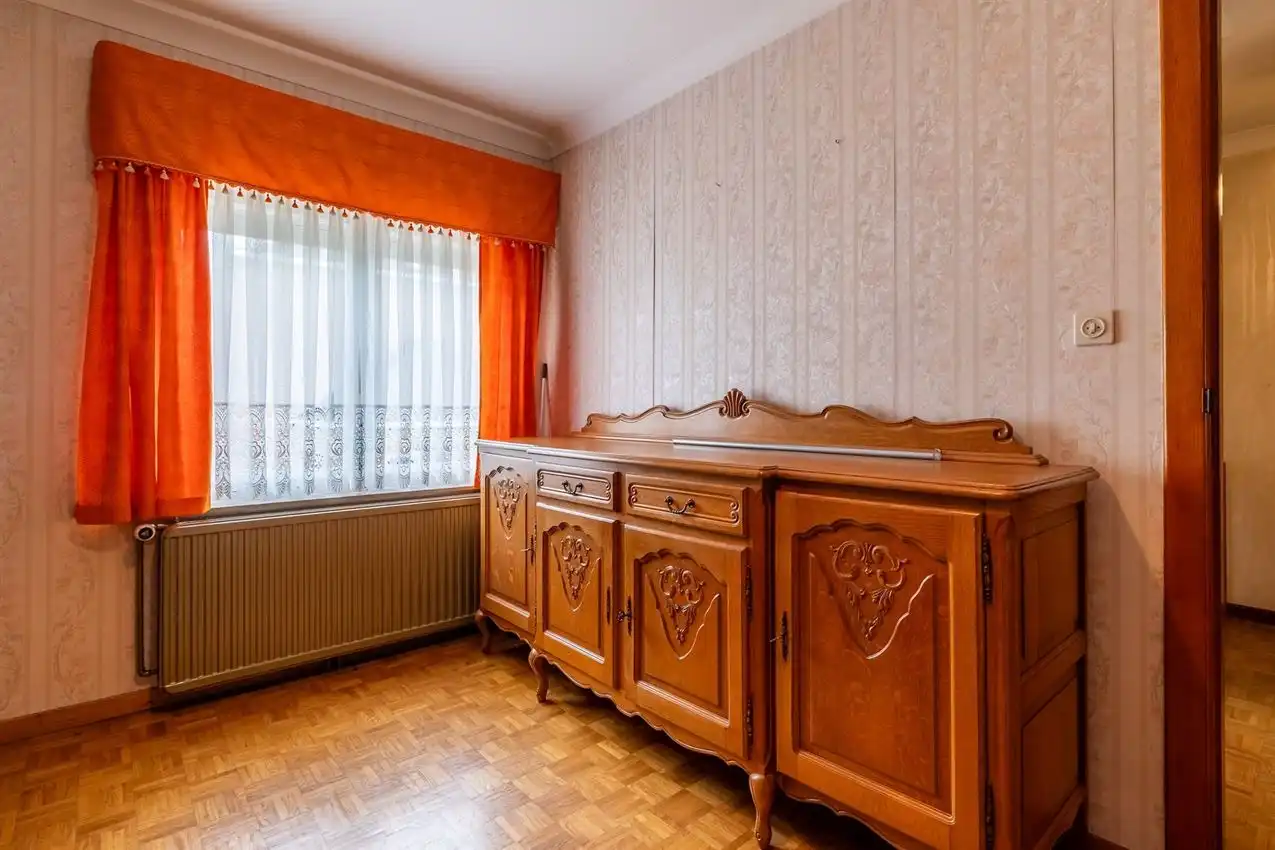 Karaktervolle vrijstaande woning met uitbreidingspotentieel in centrum foto 24