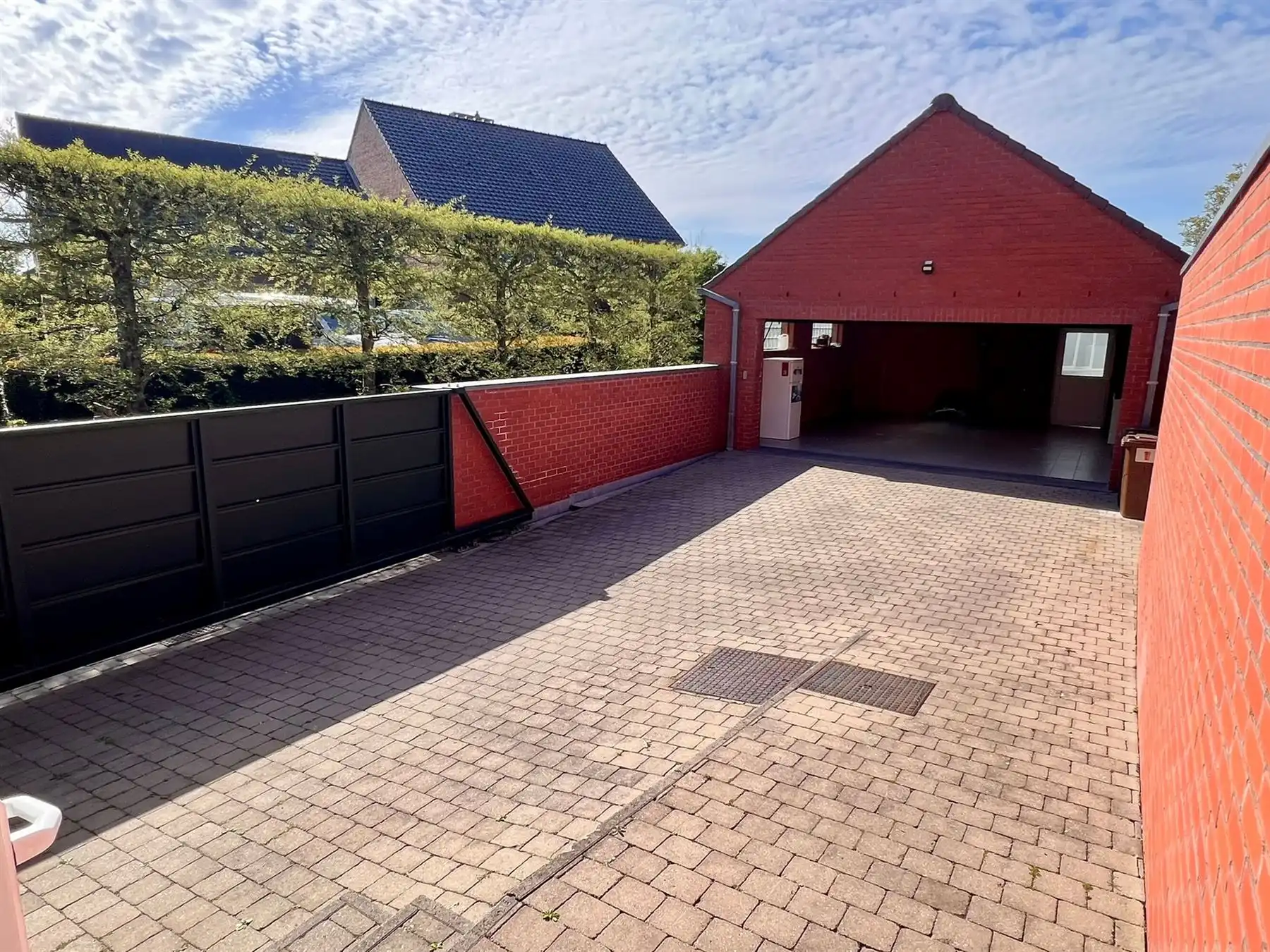Gerenoveerde woning met 3 slaapkamers en tuin foto 13