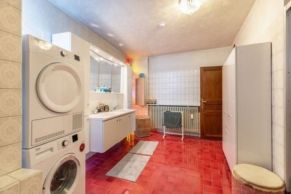 RUIM APPARTEMENT MET 3 SLAAPKAMERS IN SINT-TRUIDEN foto 18