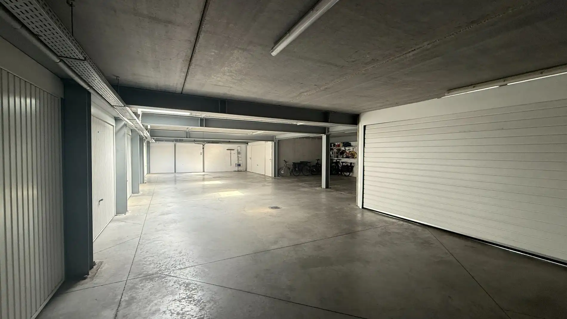 POLYVALENTE LOFT RUIMTE  foto 25