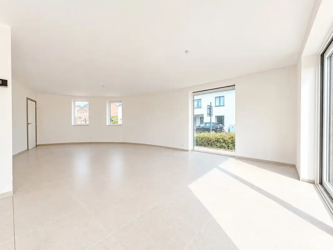 HECTAAR bouwt 2 moderne nieuwbouwwoningen in Steenhuffel foto 3