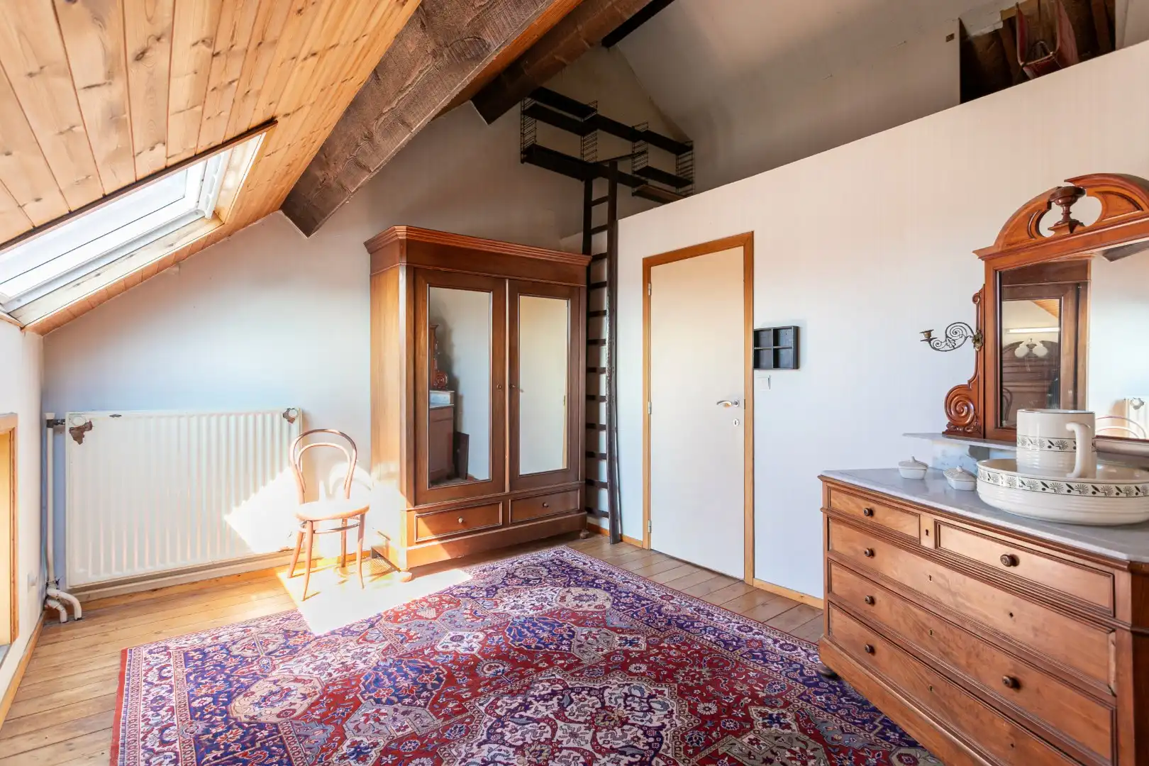 Charmante woning met karaktervolle binnenkoer te Beert foto 20