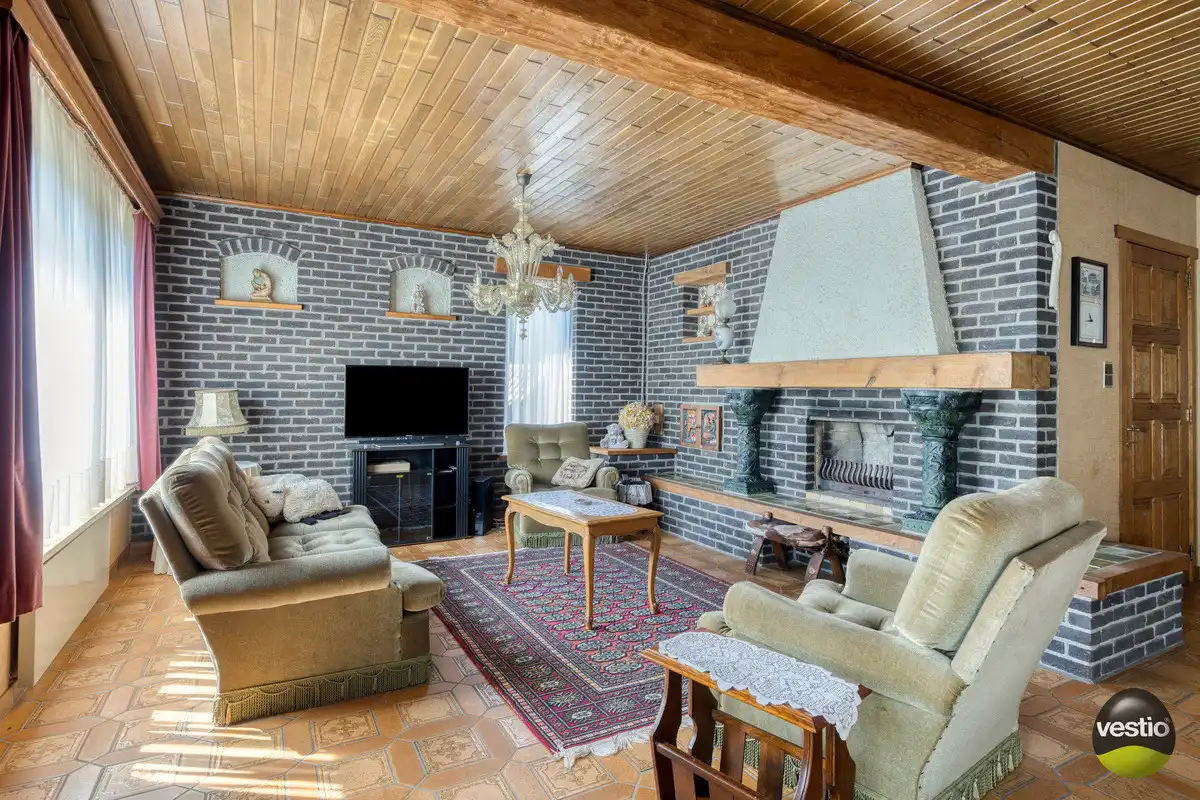 RUSTIG GELEGEN TIJDLOZE WONING MET 4 SLK EN RUIME TUIN. foto 6