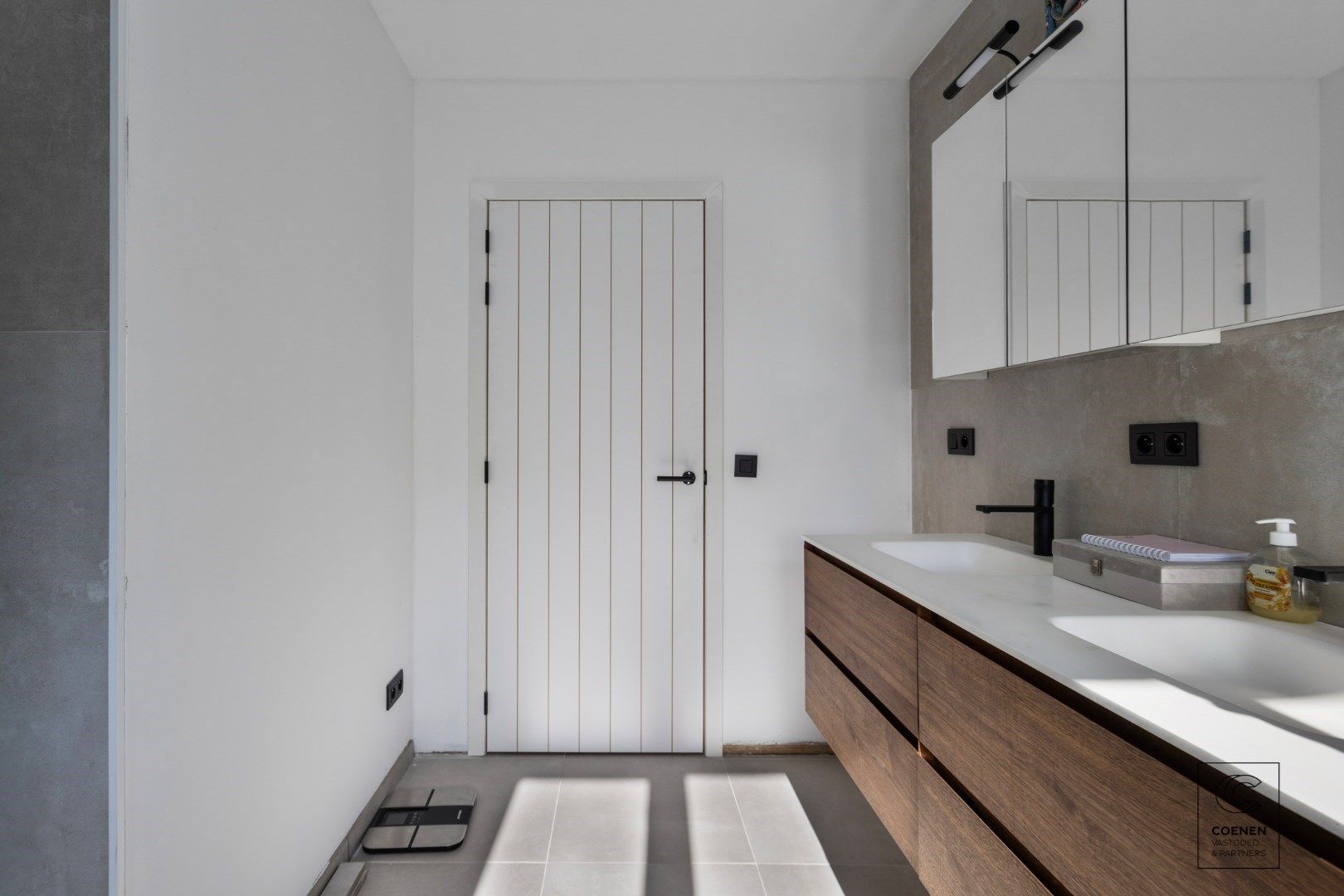 Prachtige villa met bew. opp. van 258m², 5 slpk's en dat op een uiterst rustige locatie te Brecht! foto 14