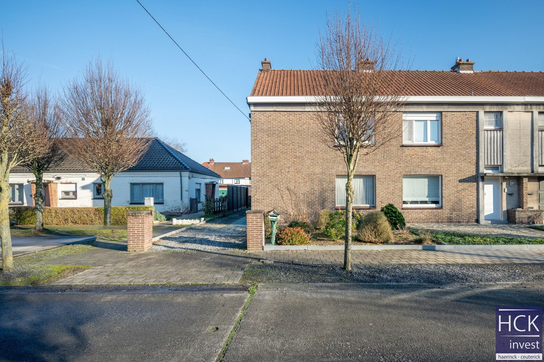 WAREGEM - Goed onderhouden HOB met 3 kamers en ruime garage foto 2