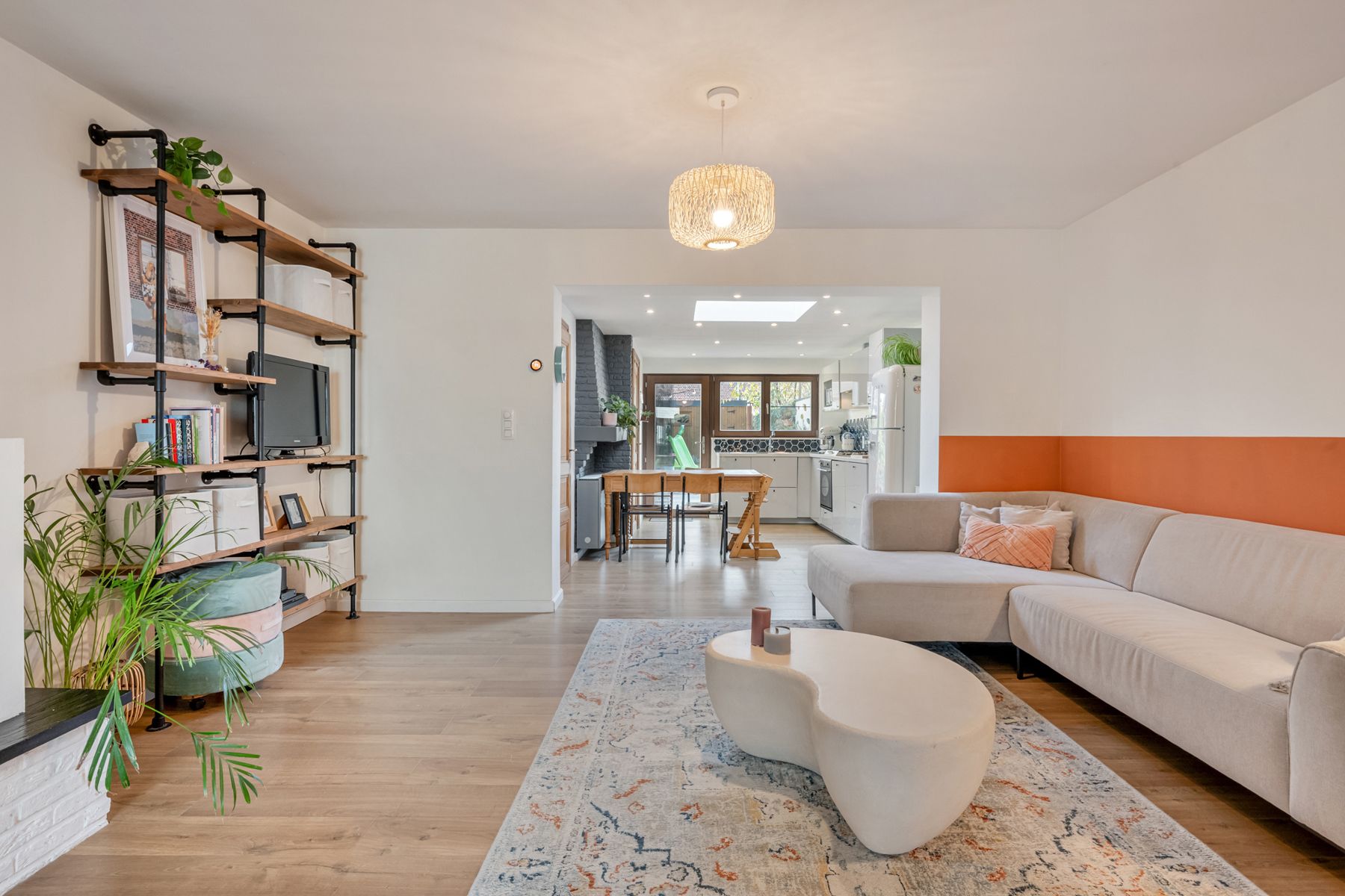 Instapklare en energiezuinige woning met tuin op toplocatie foto 2