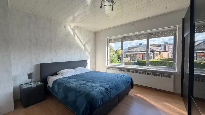 Instapklaar landhuis van 215m² op 5 are 79 ca foto 12