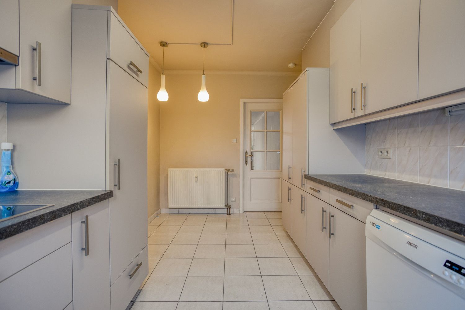 RUIM EN LICHT APPARTEMENT MET 3 SLPKS, TERRASSEN EN GARAGE IN HET HARTJE VAN LUMMEN! foto 10