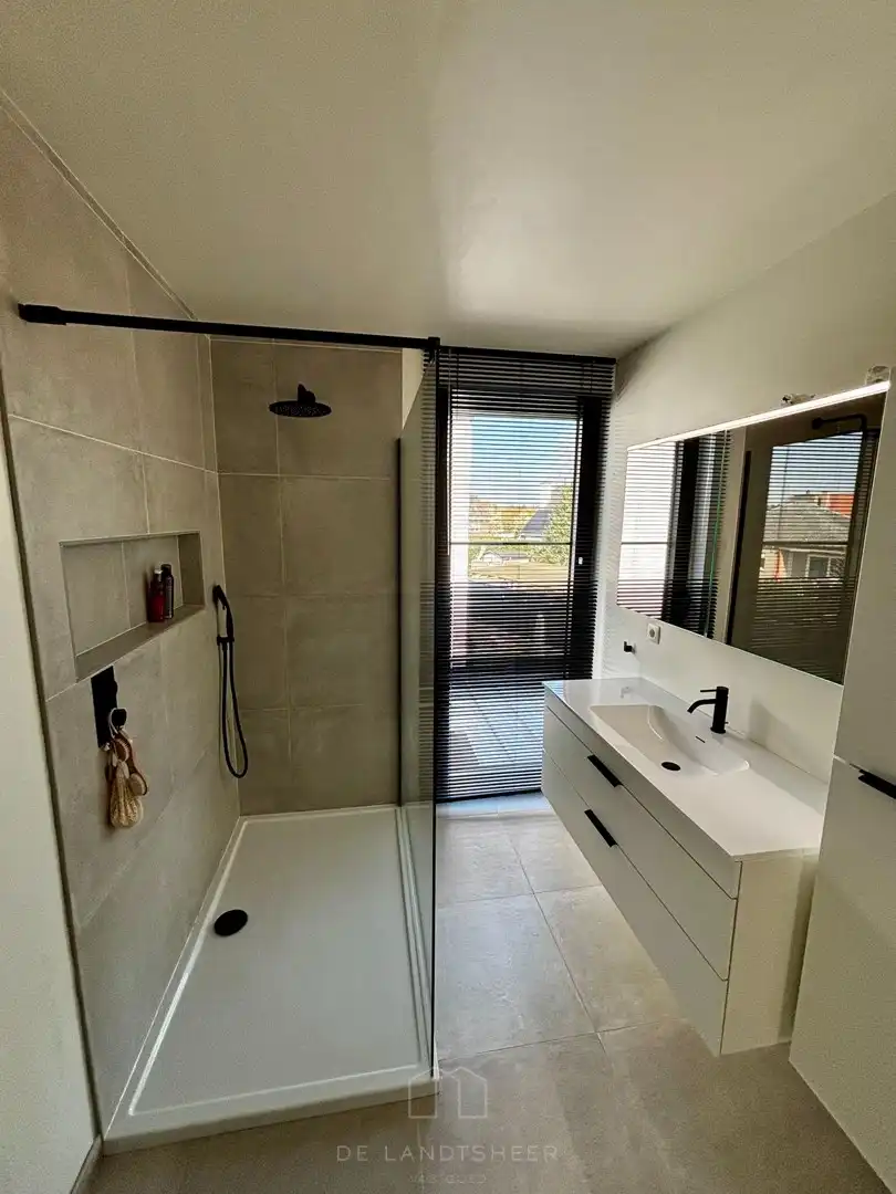 Luxueuze open bebouwing te huur nabij het centrum van Bornem foto 9