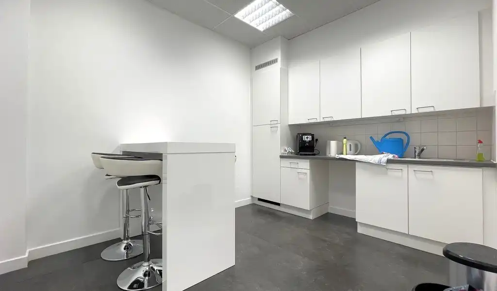 Instapklare kantoren te huur in Kontich foto 5