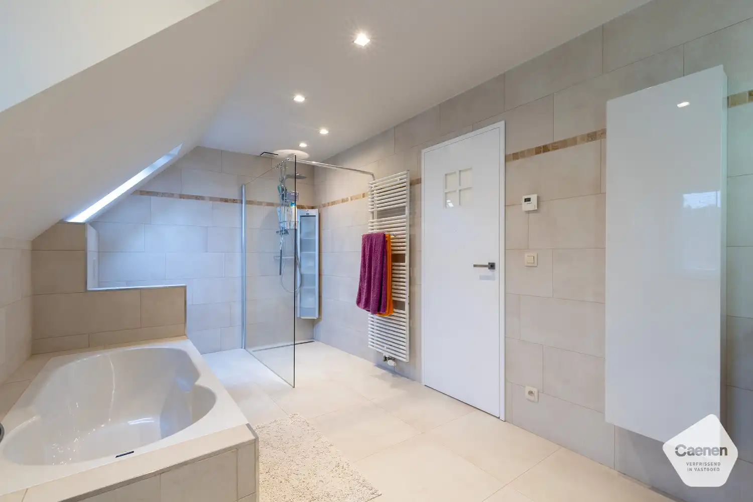 ENERGIEZUINIGE RECENTE WONING (2015) MET 3 SLAAPKAMERS & PRACHTIGE TUIN OP 2 BOUWGRONDEN! foto 16