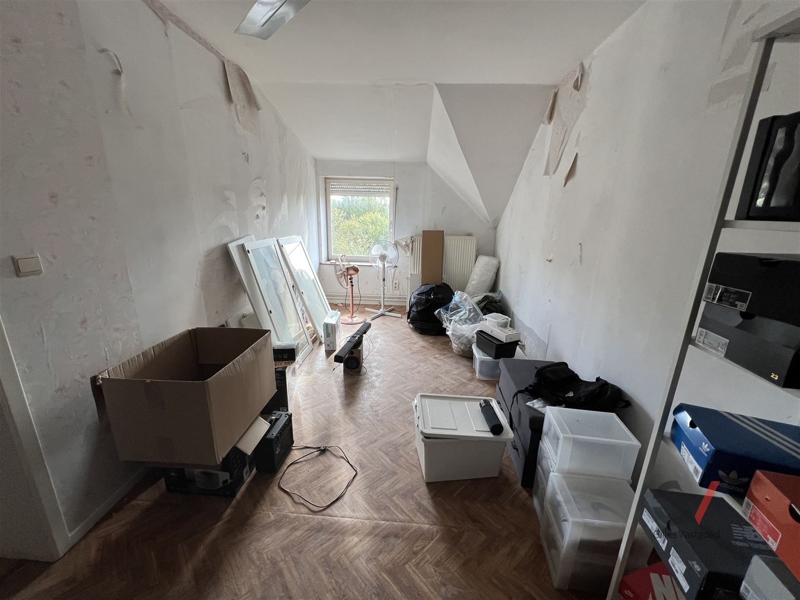 Te renoveren woning foto 11