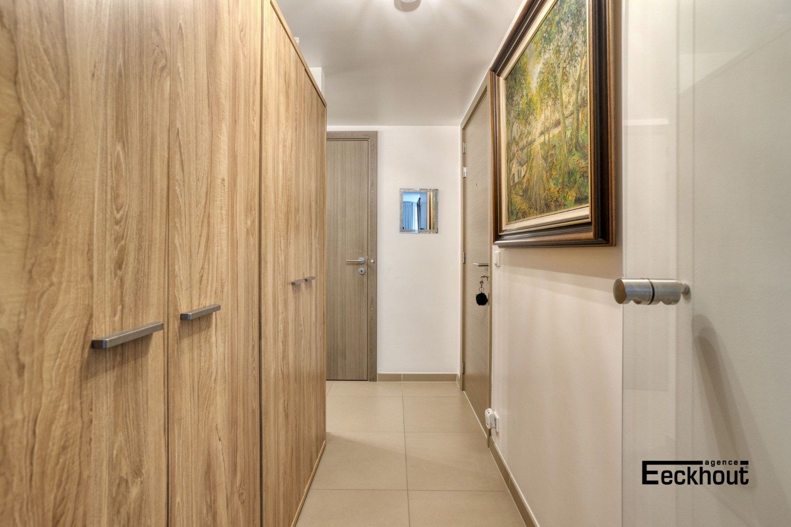 Ruim 2 slaapkamer appartement in het centrum van Oostende. foto 13