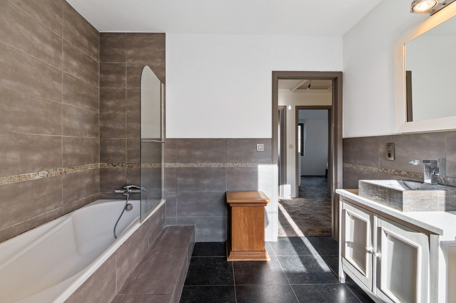 Unieke energiezuinige HOB met 3 SLPKS en grote tuin in een rustige straat in Wijnegem! foto 19