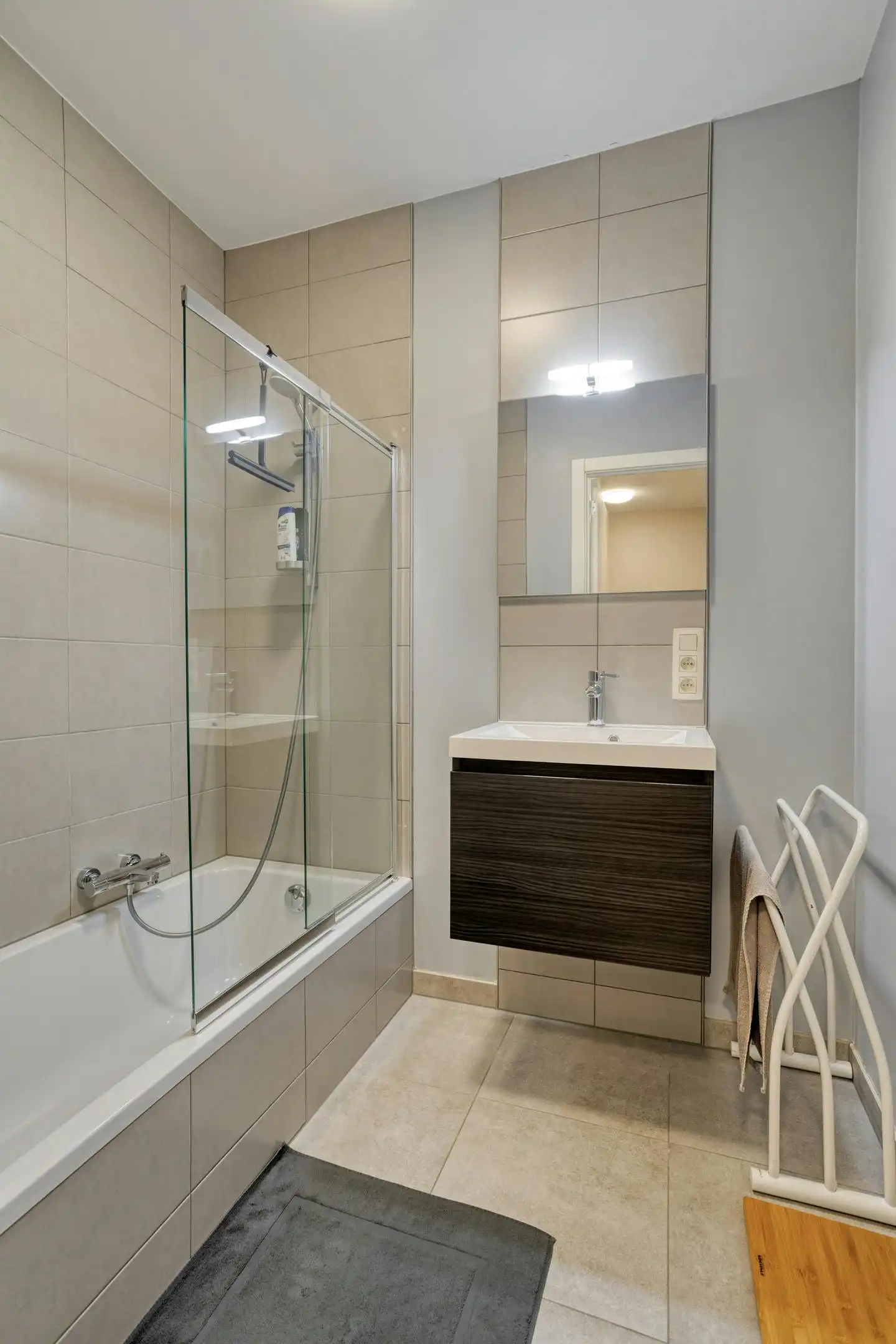 Instapklaar en energiezuinig appartement te koop in Roeselare foto 7