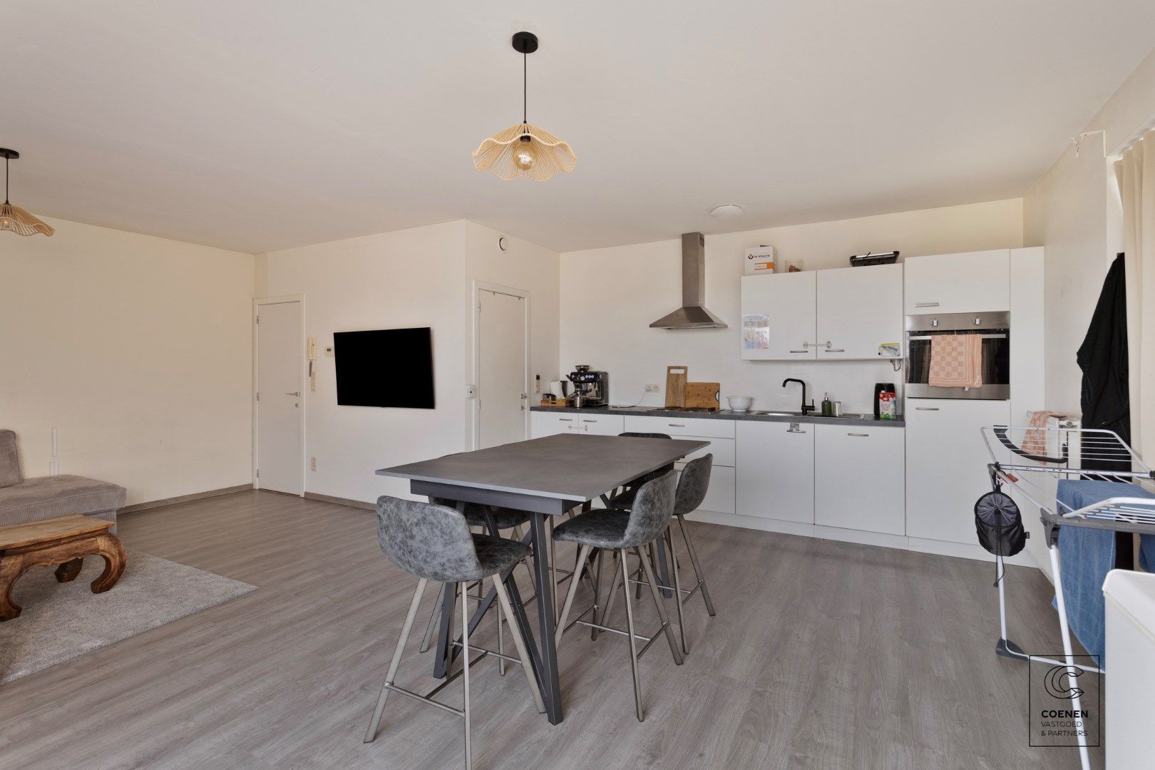 Ruim appartement van 75m² met 2 slaapkamers gelegen op een uiterst rustige locatie te Schoten! foto 5