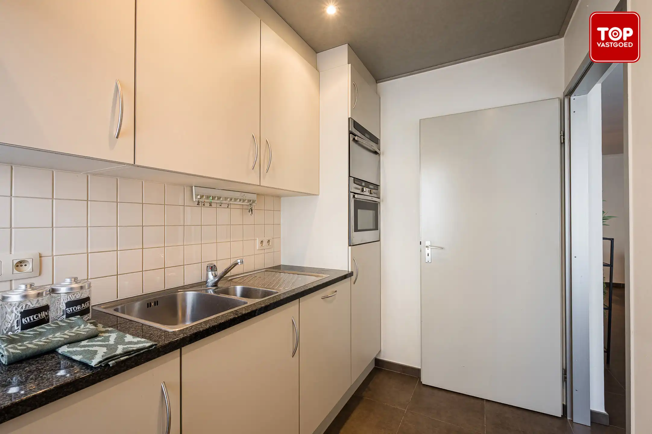 Instapklaar appartement met 2 slaapkamers en 2 terrassen  foto 9