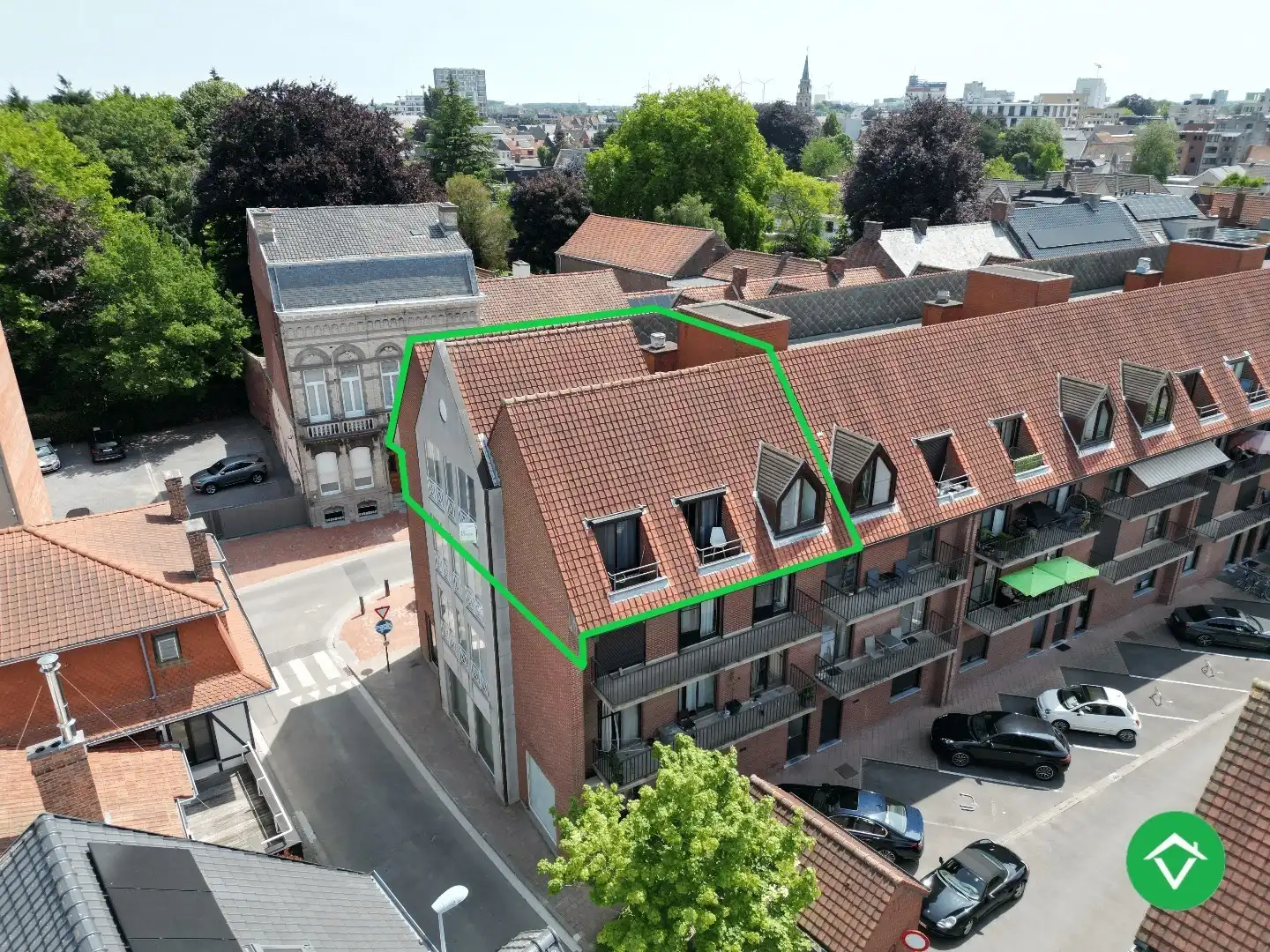 Ruim, gezellig dakappartement met 3 slaapkamers in centrum Roeselare  foto 16