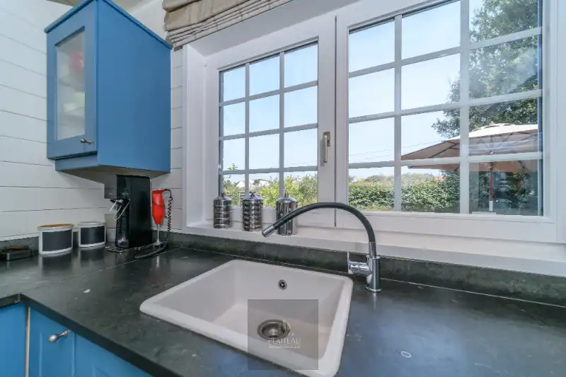 Charmante Mi Casa-villa op 1271m² op slechts 400 meter van zee. foto 14
