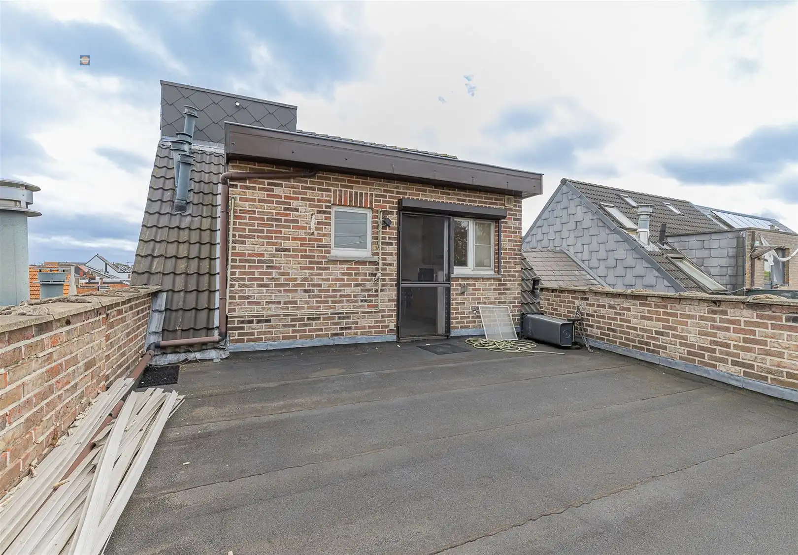 Charmant 1-slaapkamerappartement met ruim terras foto 13