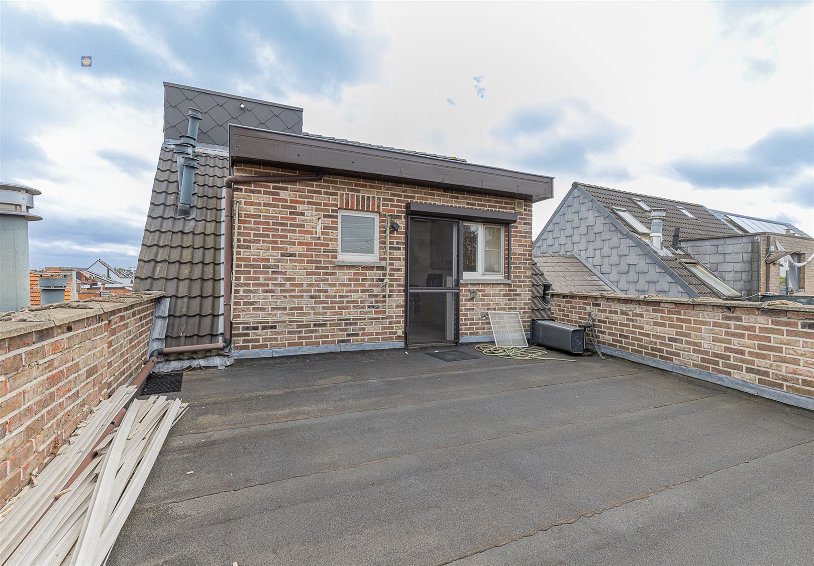 Charmant 1-slaapkamerappartement met ruim terras foto 13