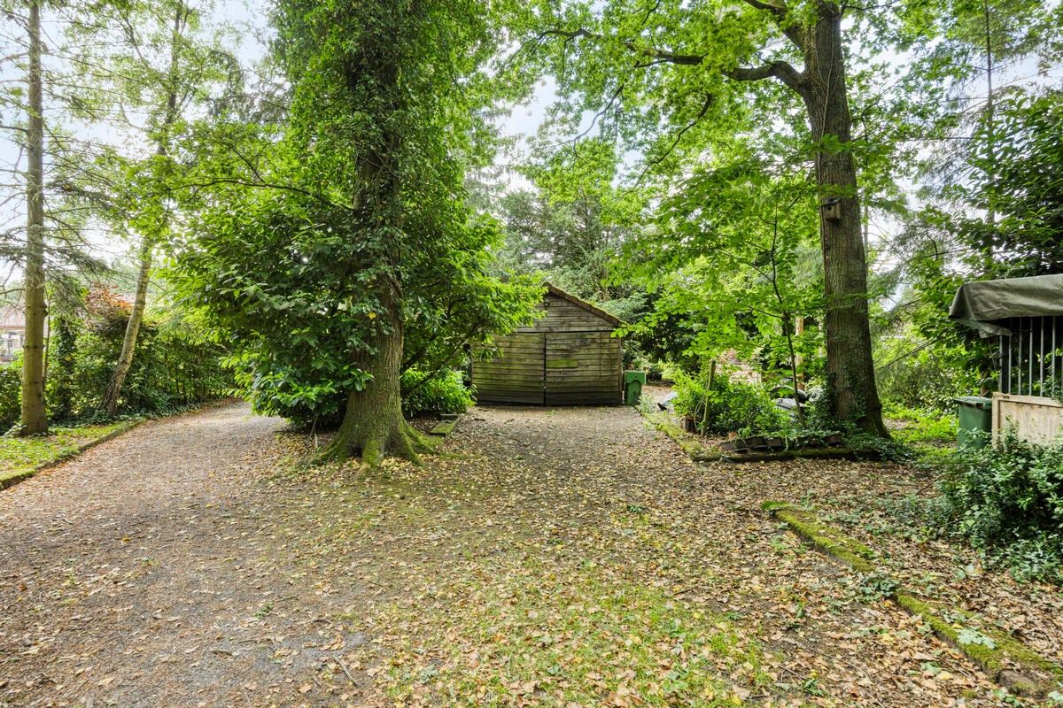 Ruime woning met 3 slaapkamers en grote tuin foto 23