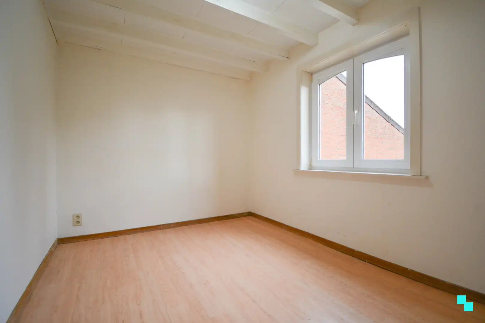 Licht te renoveren HOB te Dadizele foto 12