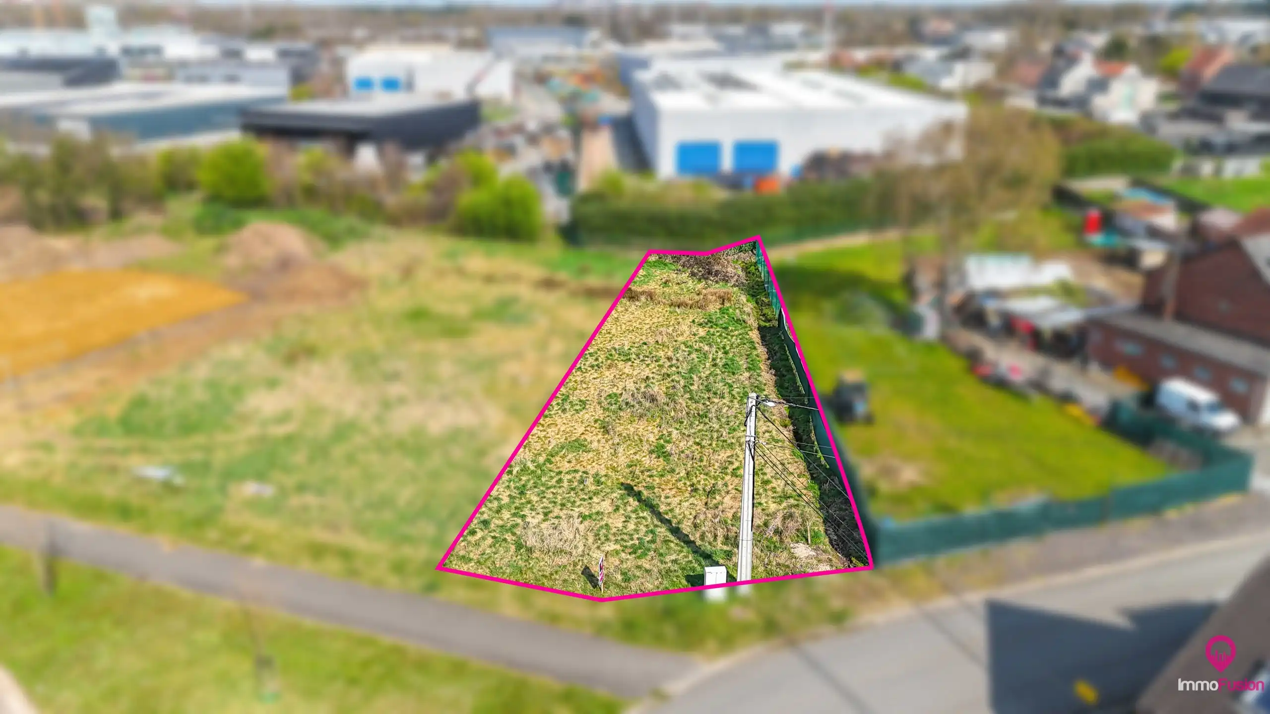 Centraal gelegen bouwgrond voor open bebouwing in Paal! foto 2