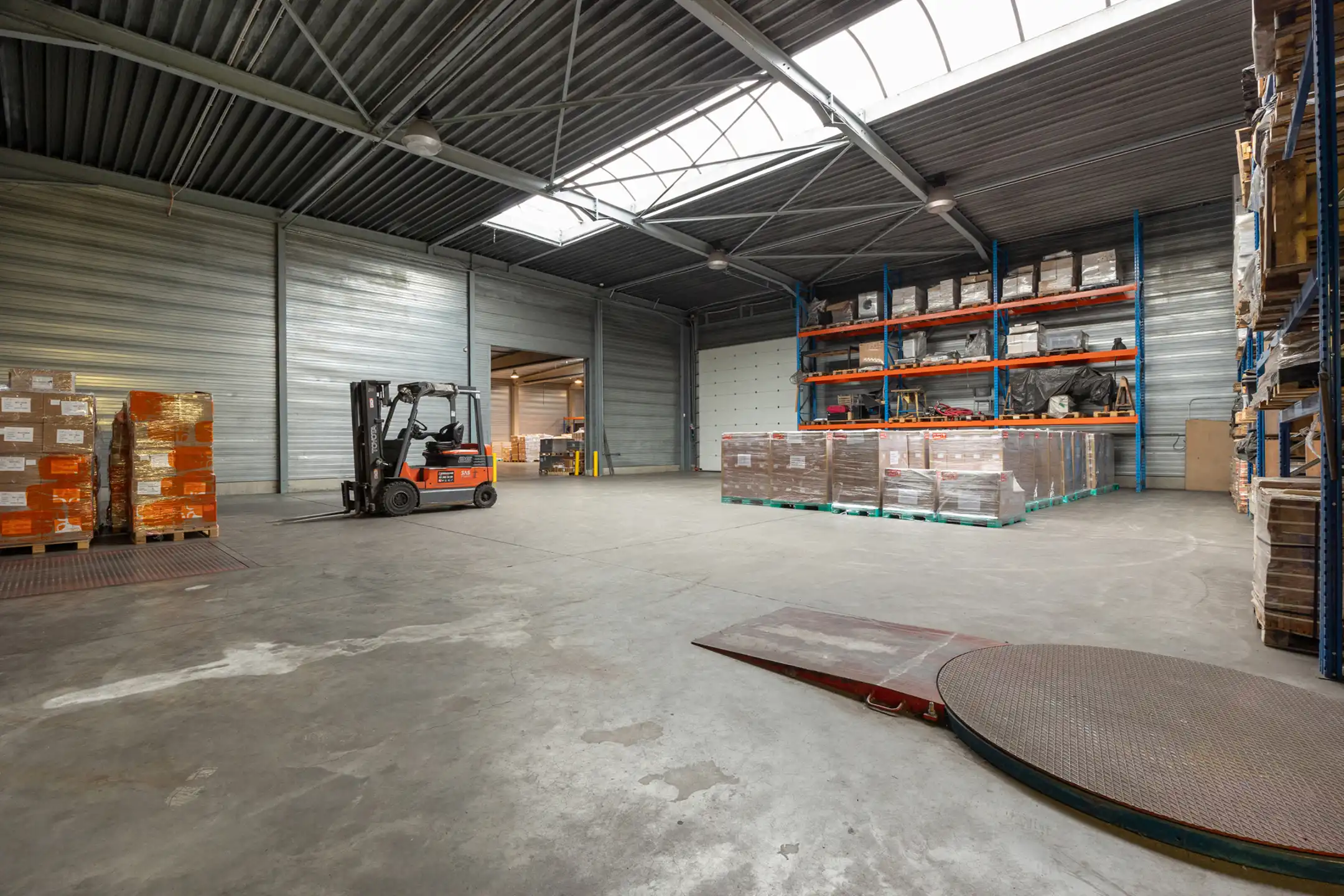 Representatief bedrijfsgebouw te koop in Puurs foto 7