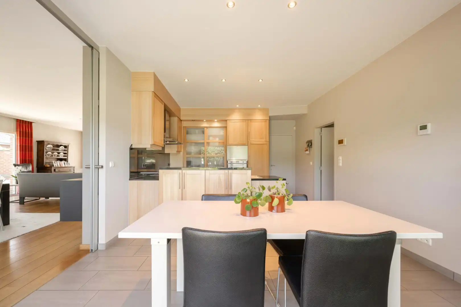 PERFECT ONDERHOUDEN STATIGE VILLA OP 1.121 m²  | ENERGIEVRIENDELIJK  foto 9